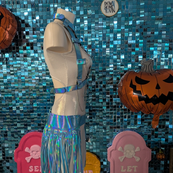 Holographic Harness Set - Picture 2 of 4